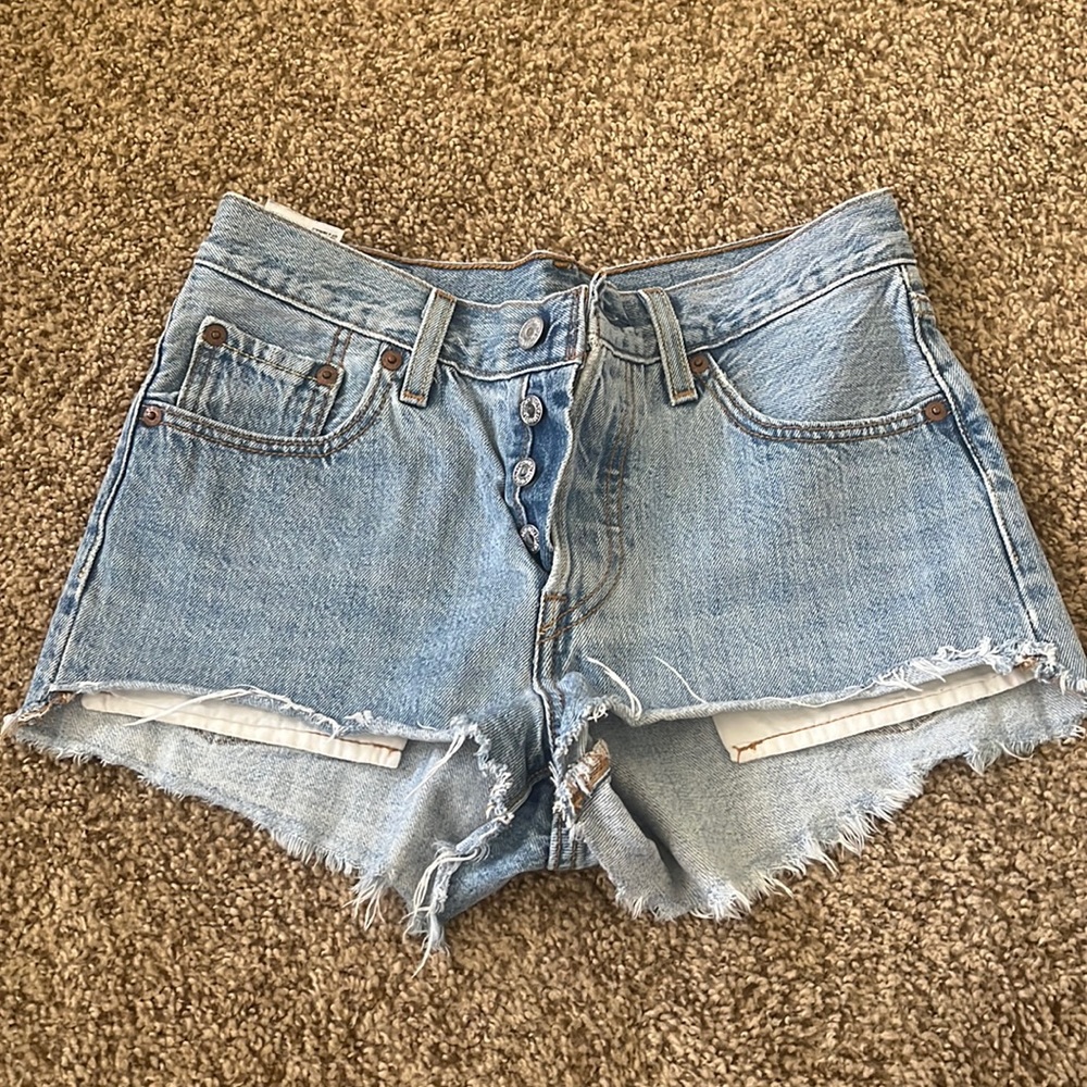 COPY - Levi’s shorts